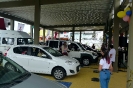 Equipe do CEVI recepciona veículos com educandos